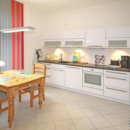 Villa-fortuna-we-1-9941 Apartment Kuehlungsborn